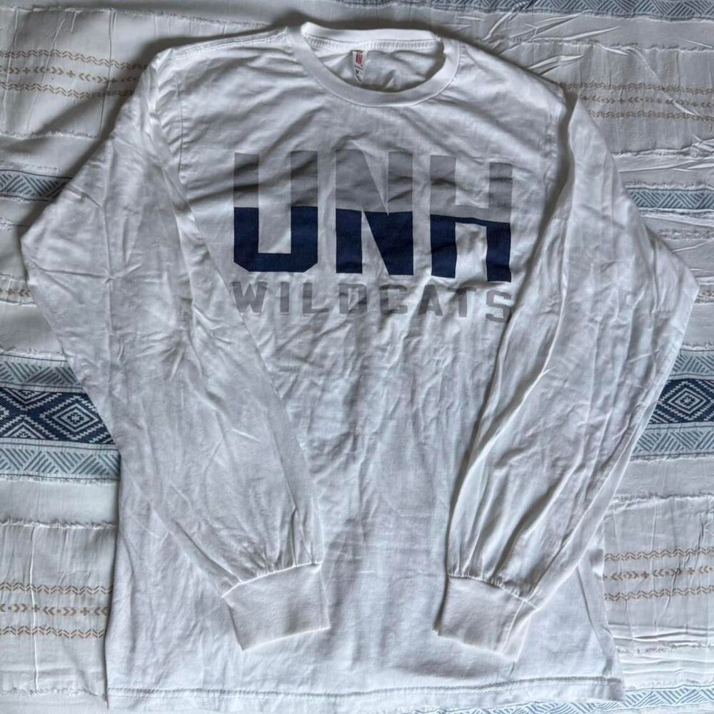 UNH Wildcats Long Sleeve